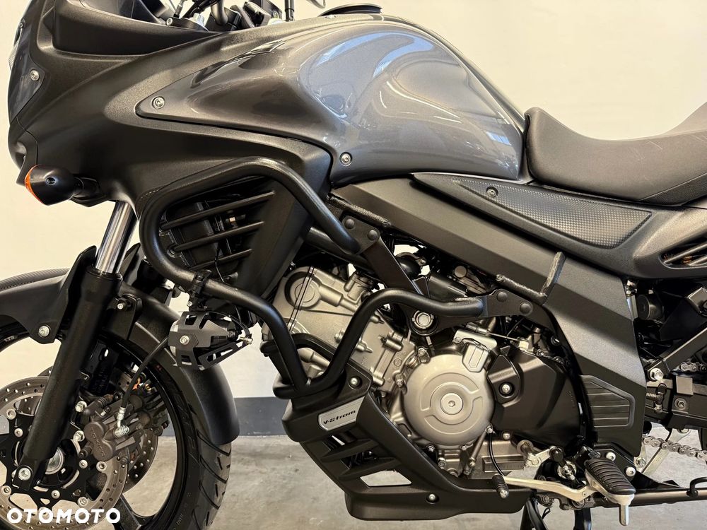 Suzuki V-STROM - 19