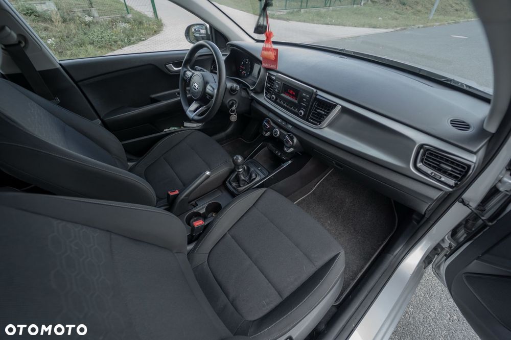 Kia Rio - 25