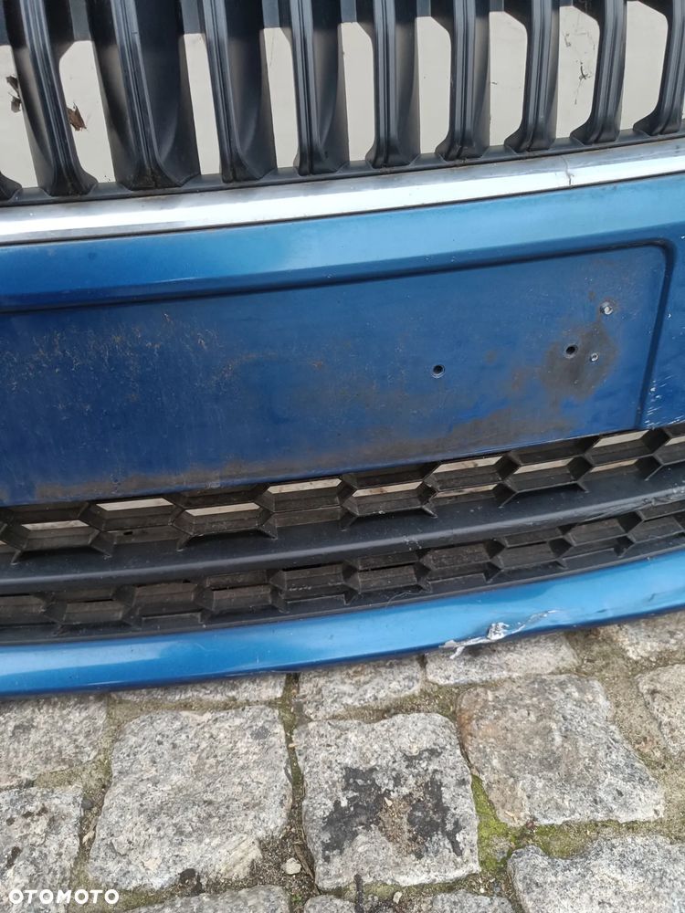 Zderzak przedni Skoda Octavia 3 III Przód Atrapa Grill Halogeny LF5W - 12