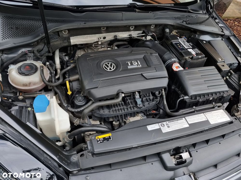 Volkswagen Golf - 14