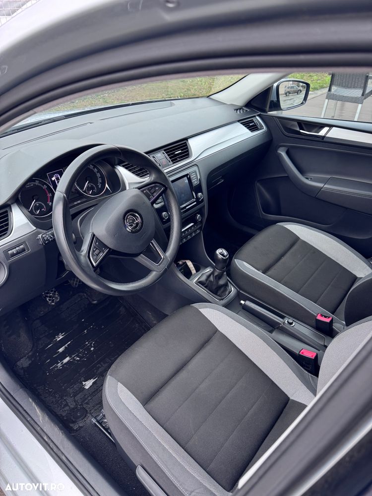 Skoda RAPID 1.0 TSI Ambition - 6