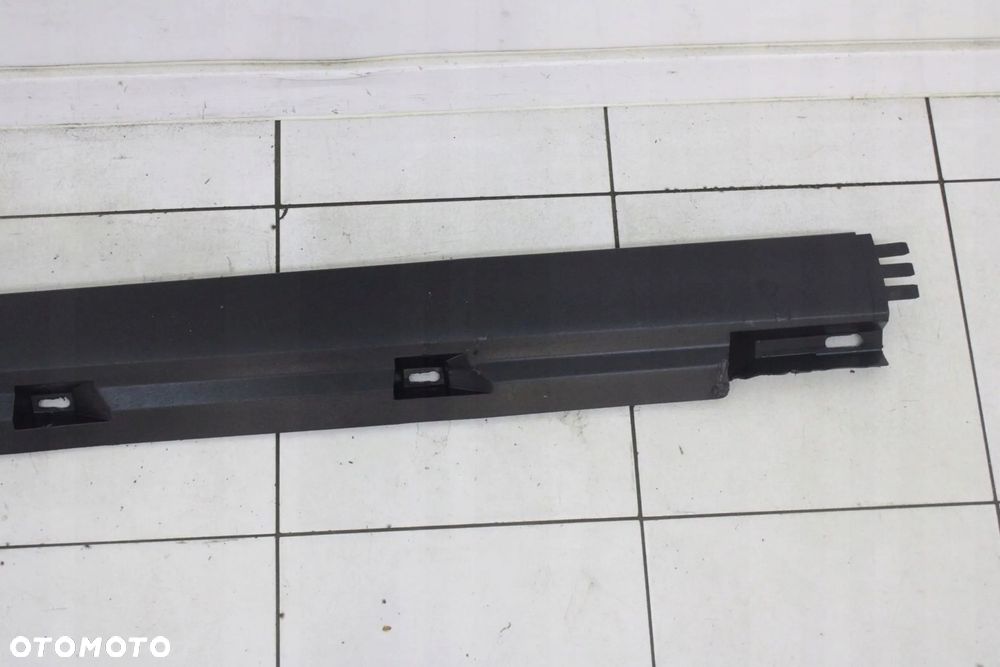 VW PASSAT B6 LAMPA LISTWA NAKŁADKA PROGOWA PROGU LEWA - 4