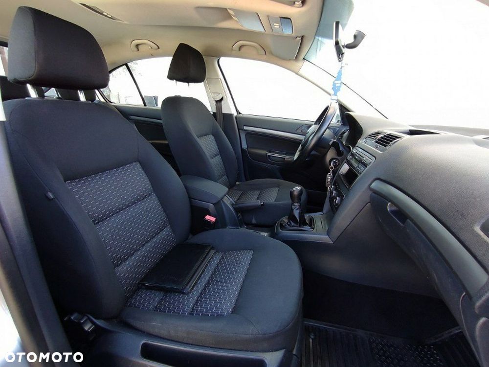 Skoda Octavia - 12