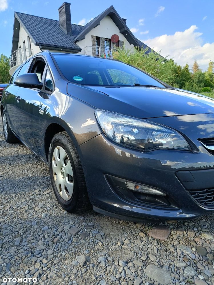 Opel Astra 1.6 CDTI Sport - 1