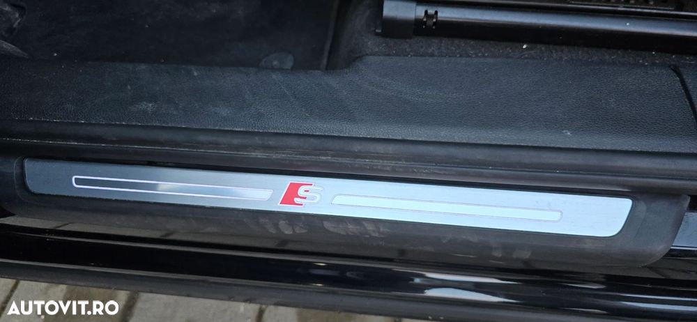 Audi Q3 45 TFSIe ack S tronic S line - 17