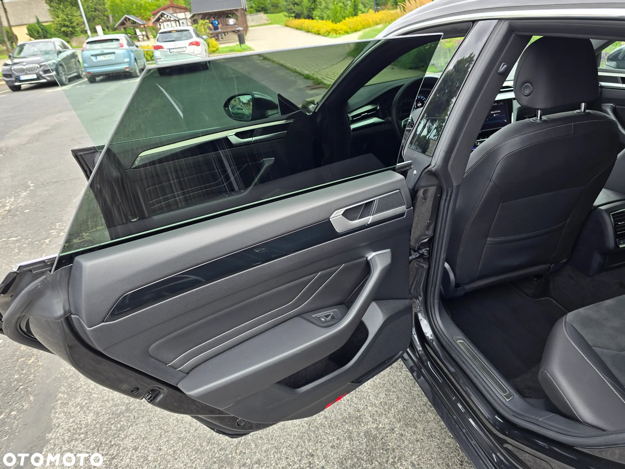 Volkswagen Arteon 2.0 TSI R-Line DSG - 17