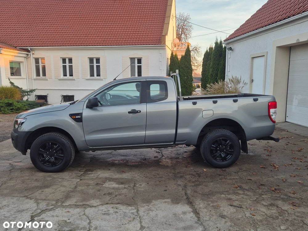 Ford Ranger 2.2 TDCi 4x4 DC XLT - 8