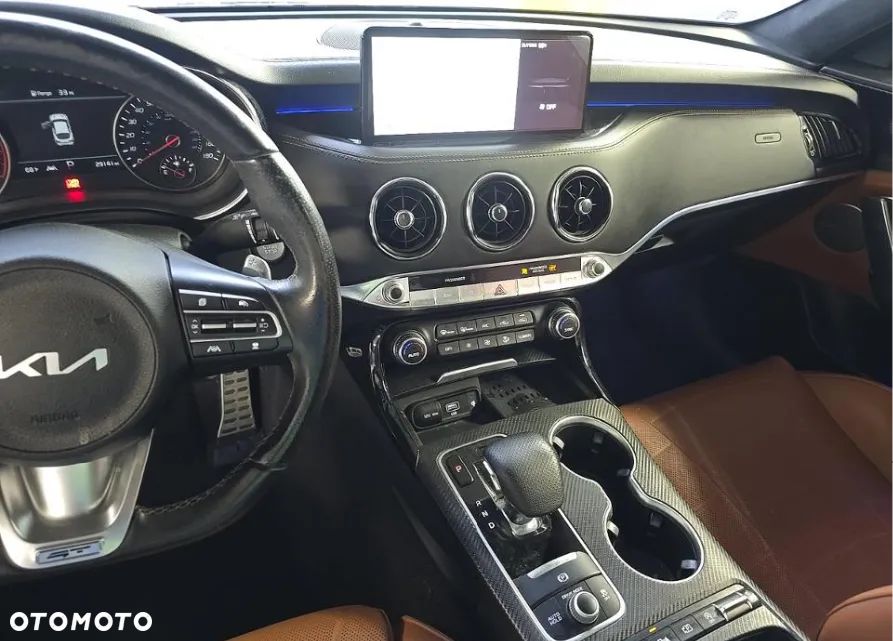 Kia Stinger 3.3 T-GDI V6 GT AWD - 9