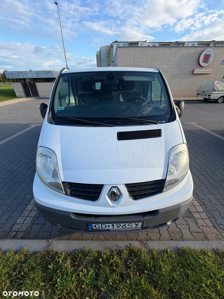 Renault TRAFIC - 10