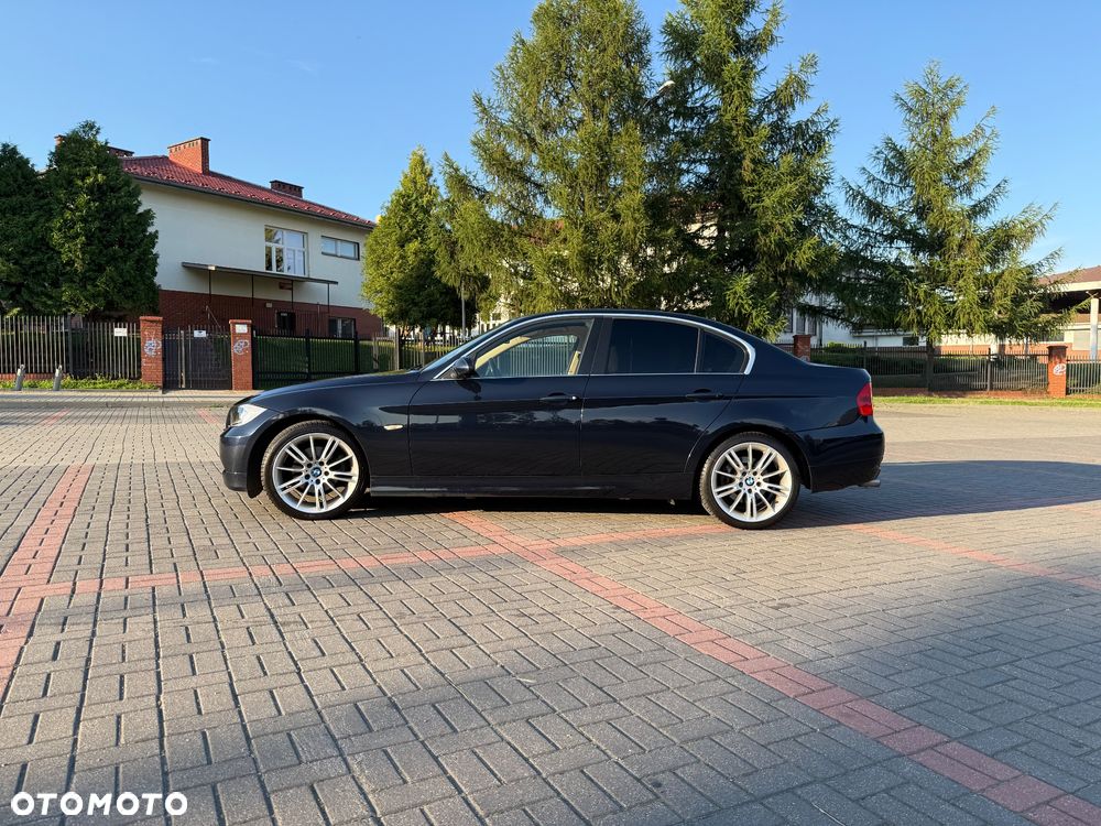 BMW Seria 3 325xi - 4