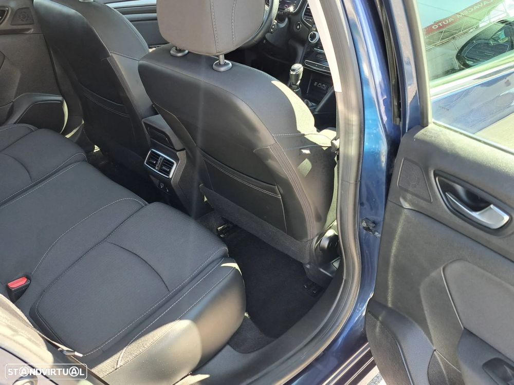 Renault Mégane BLUE dCi 115 BUSINESS EDITION - 26