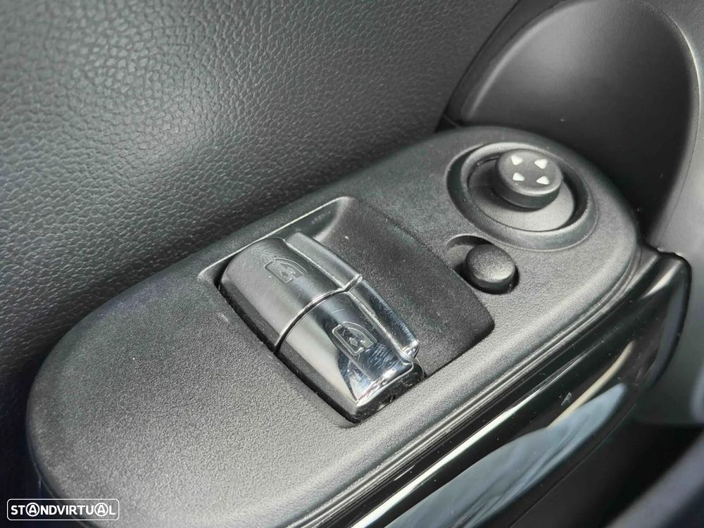 MINI 3 Portas Cooper S - 34