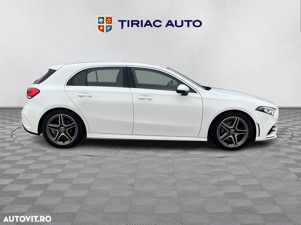 Mercedes-Benz A 220 4Matic 7G-DCT AMG Line - 7