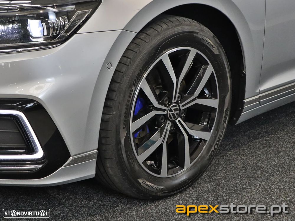 VW Passat Variant - 3