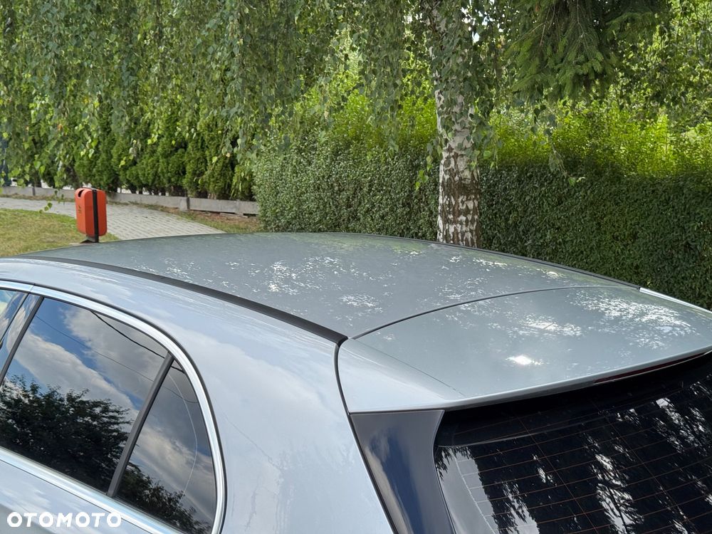 Mercedes-Benz Klasa A 180 Edycja specjalna 7G-DCT - 25