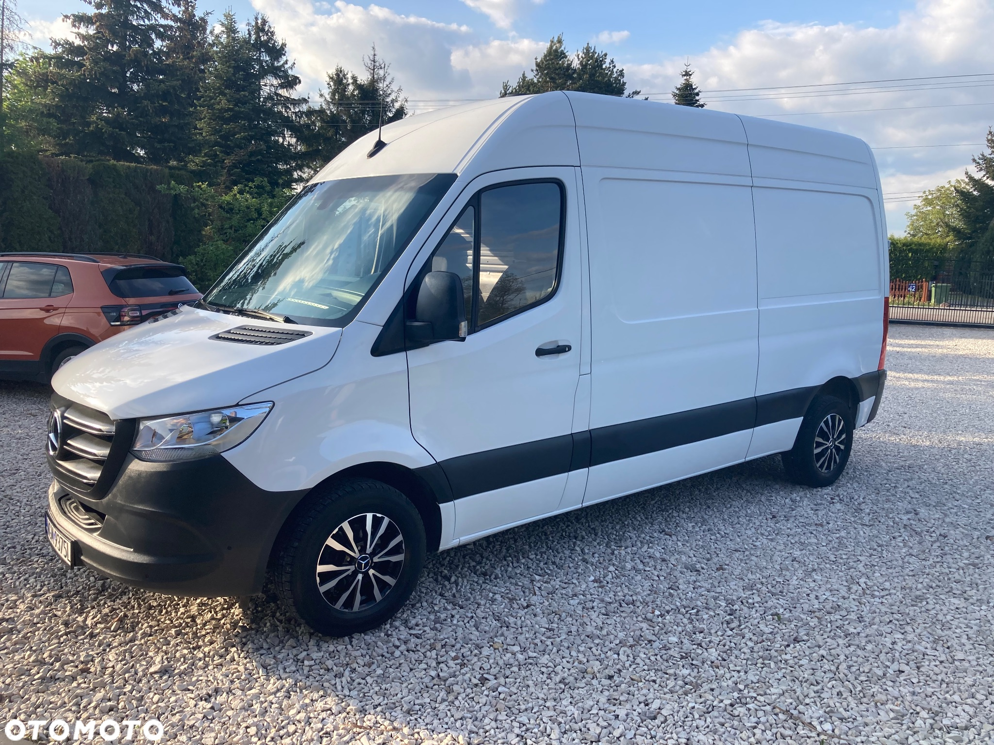 Mercedes-Benz Sprinter - 9