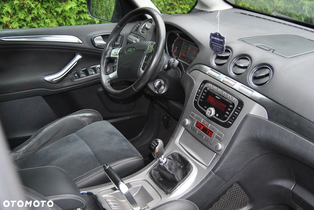 Ford Galaxy 2.0 TDCi DPF Ghia - 10