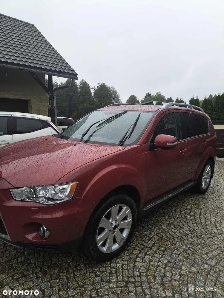 Mitsubishi Outlander - 6