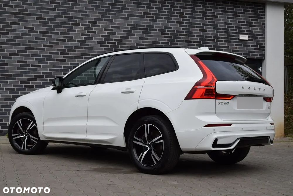 Volvo XC 60 B4 D Geartronic RDesign - 11