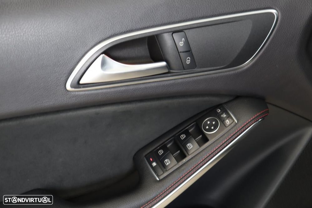 Mercedes-Benz A 180 - 24