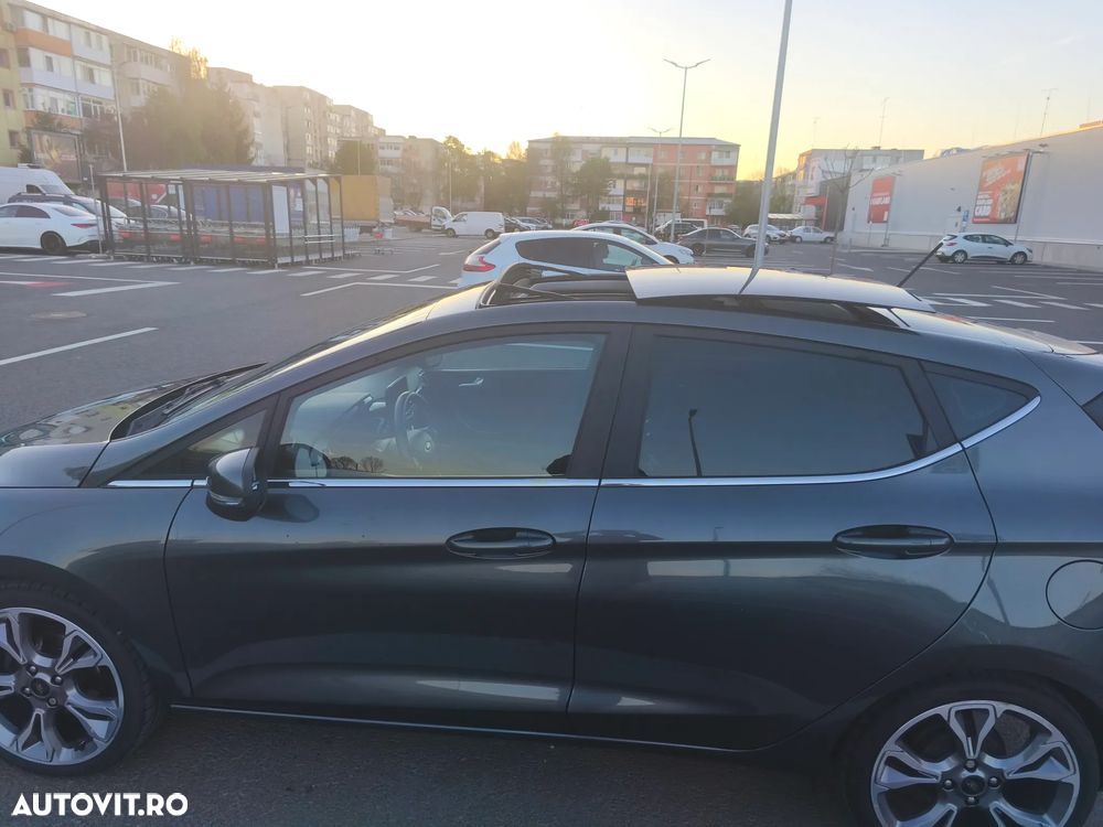 Ford Fiesta 1.0 EcoBoost S&S TITANIUM - 16