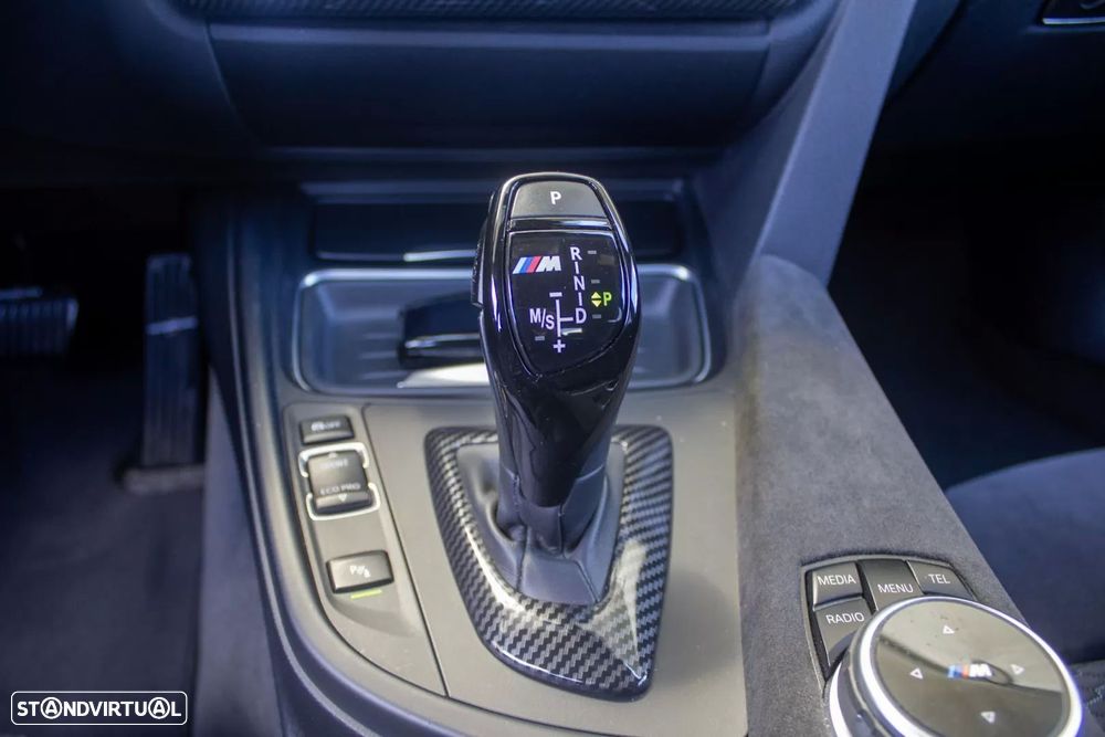 BMW 320 d Auto Pack M - 20