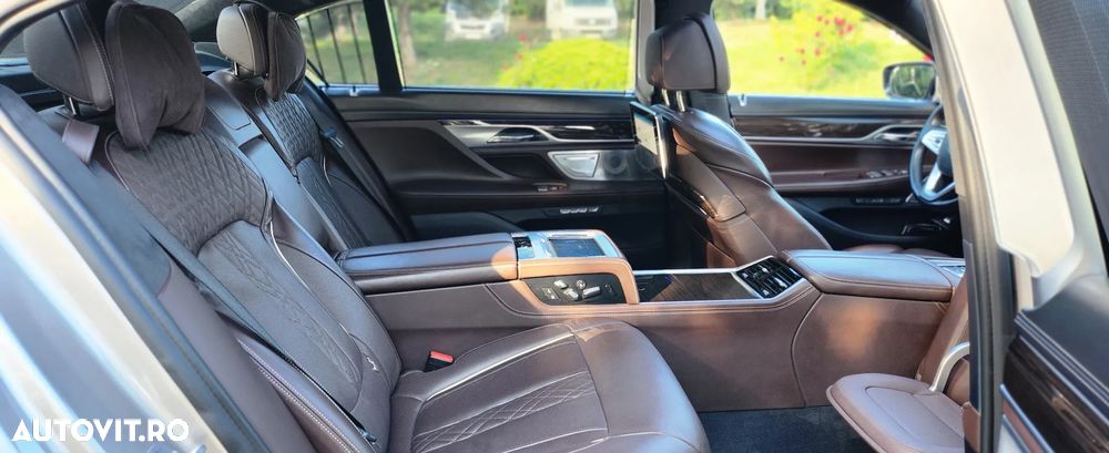 BMW Seria 7 740Ld xDrive - 18