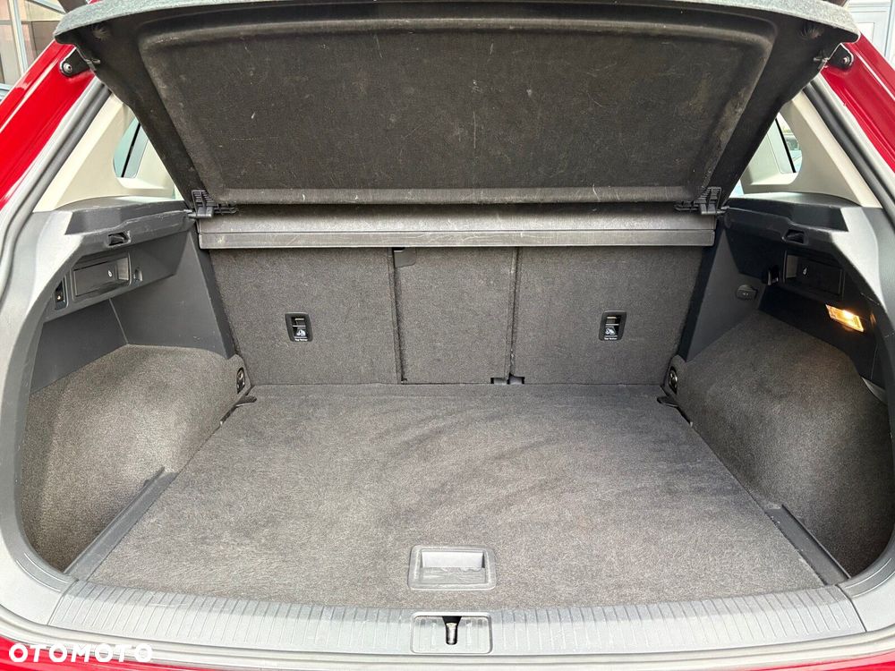 Volkswagen Tiguan - 17