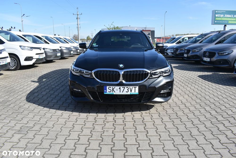 BMW Seria 3 320d xDrive MHEV M Sport sport - 3