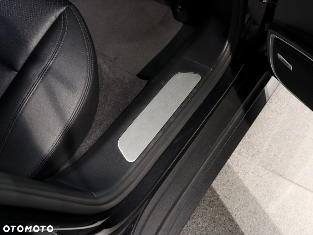 Porsche Panamera 4 E-Hybrid GPF - 32
