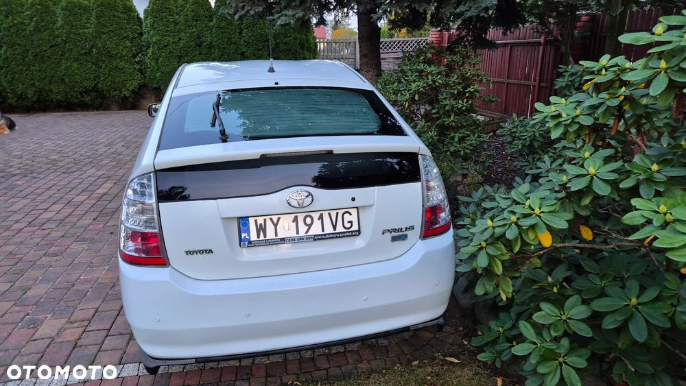 Toyota Prius - 23