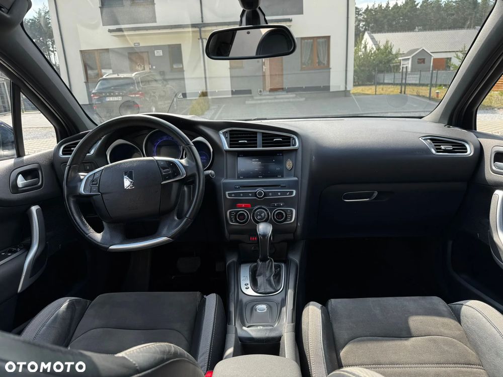 Citroën DS4 Cross 1.6 THP Be Chic S&S EAT6 - 11