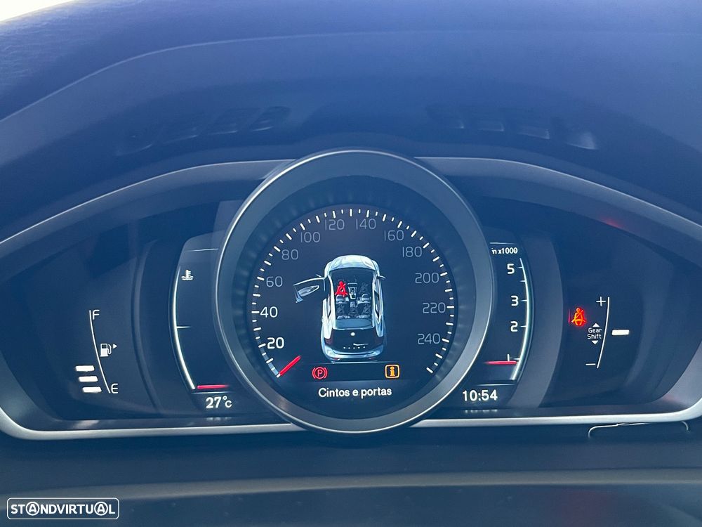 Volvo V40 2.0 D2 Momentum - 8
