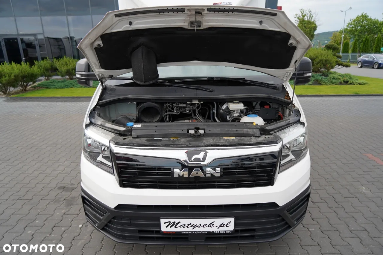 MAN TGE 3.180 / 2.0D , IZOTERMA - KONTENER  / DMC: 3500 KG / 2021 ROK / SPROWADZONY / PO KONTRAKCIE SERWISOWYM - 36