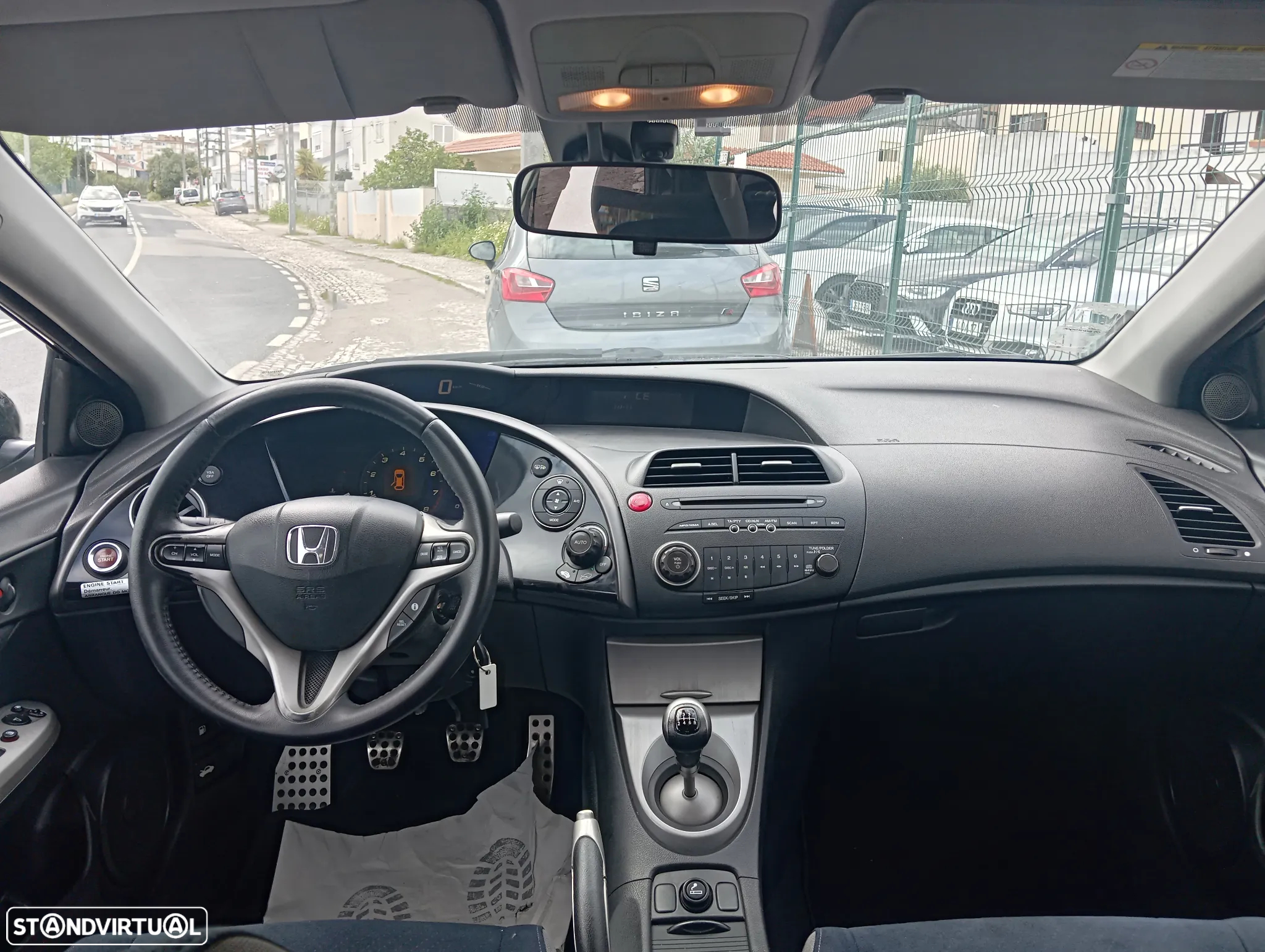 Honda Civic 1.8 Sport - 11