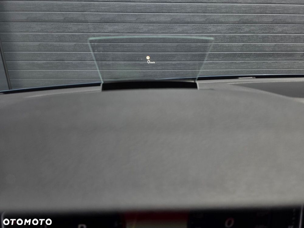 Volkswagen Passat Variant 2.0 TDI Business DSG - 12