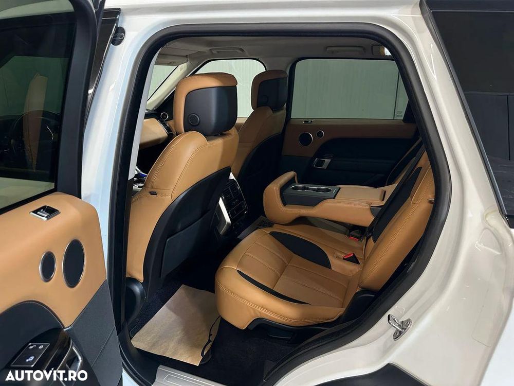 Land Rover Range Rover Sport 3.0 I SDV6 HSE Dynamic - 11