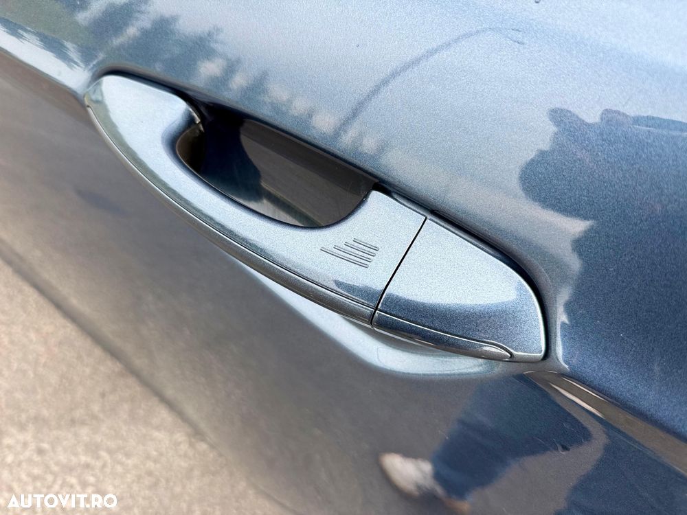 Ford Mondeo 2.0 EcoBlue Allrad Aut. Titanium - 32