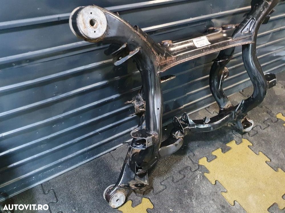 Punte  spate AUDI Q7 4LB 2006 - 2016 3.0 TDI quattro BUG  7L0500041 - 3