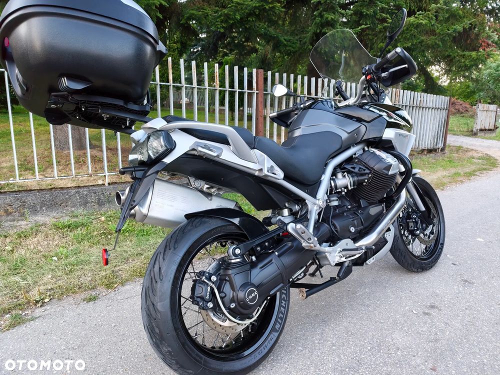 Moto Guzzi Stelvio - 4