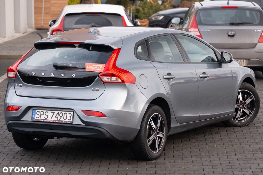 Volvo V40 D2 Geartronic Momentum - 12