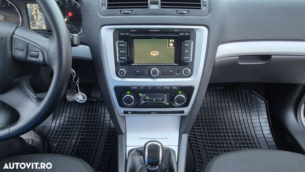 Skoda Octavia 1.2 TSI ACTIVE - 13