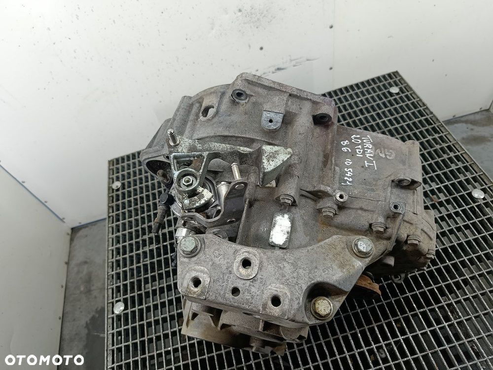 SKRZYNIA BIEGÓW MANUALNA 6 VW TOURAN I GNE 2.0 TDI 136KM - 5