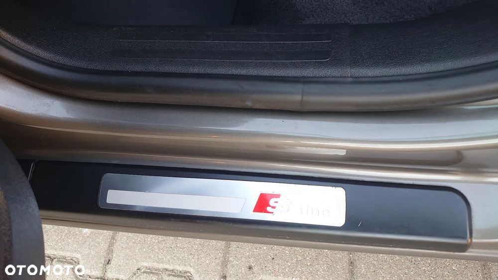 Audi A3 Sportback 2.0 TDI DPF S line Sportpaket - 20
