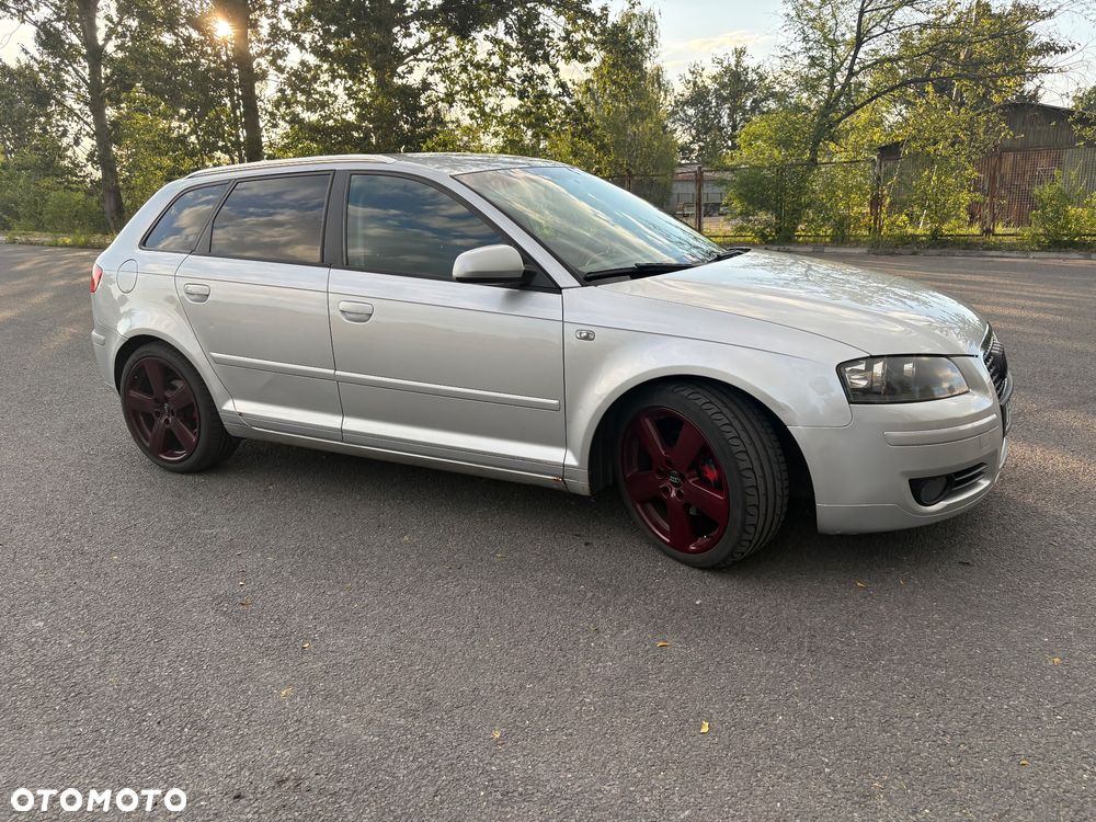 Audi A3 Sportback - 2