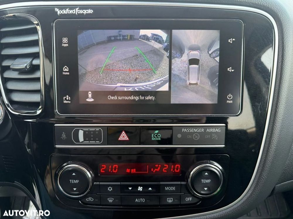 Mitsubishi Outlander - 16