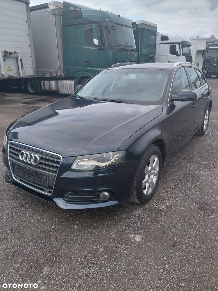 Audi A4 Avant - 2