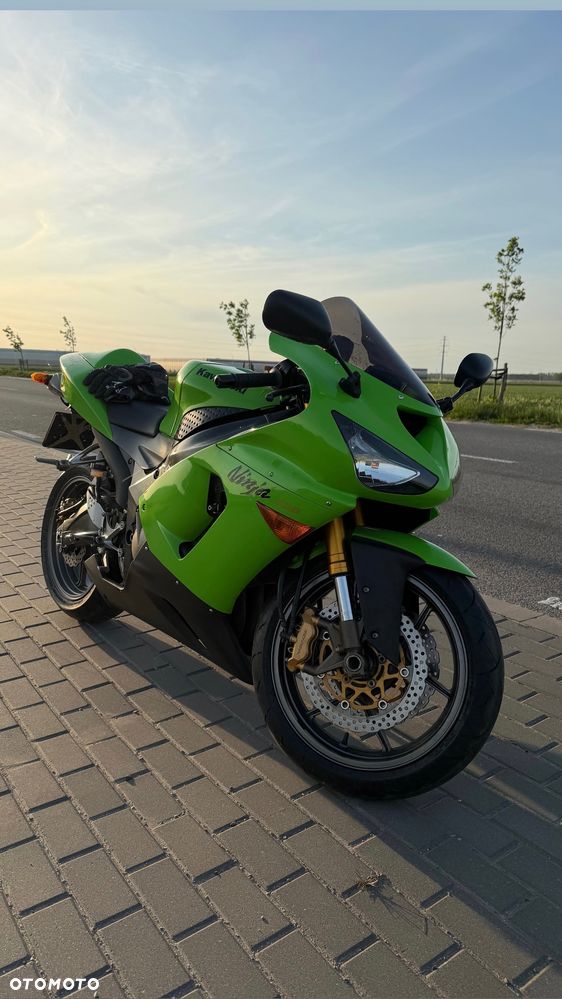 Kawasaki ZXR - 10