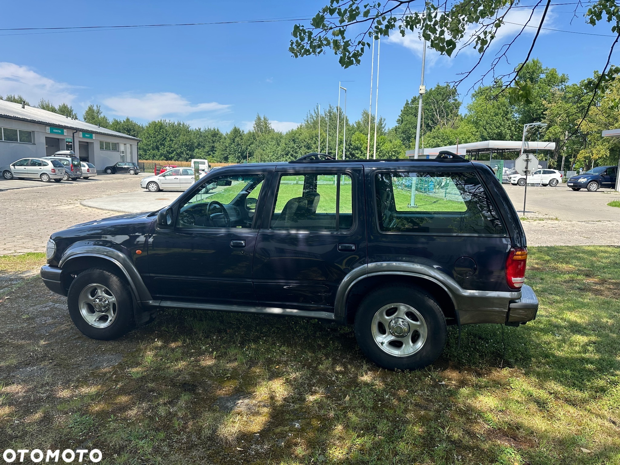 Ford Explorer 4.0 - 9