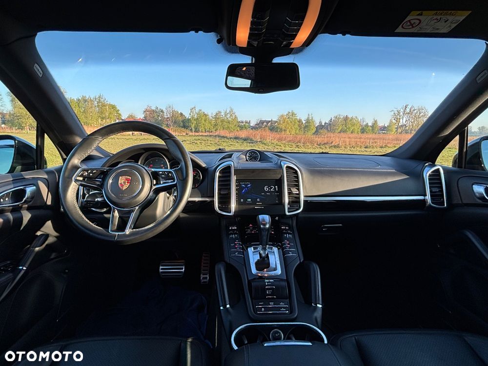 Porsche Cayenne ver-s-hybrid - 22